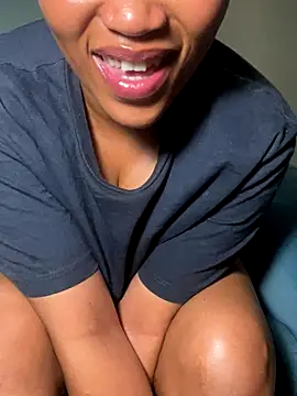 WaterMommy live sex cam