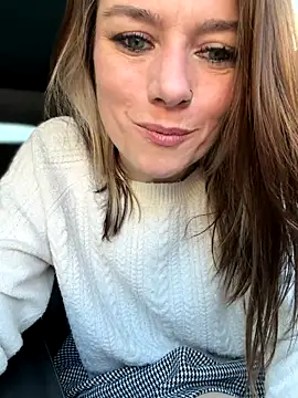 LadyLena1 live sex cam