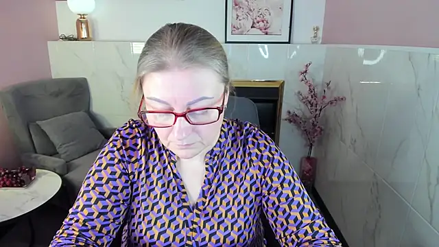 AlexandraKind live sex cam