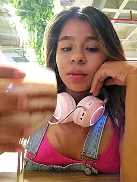 rajnar_ninaa live sex cam