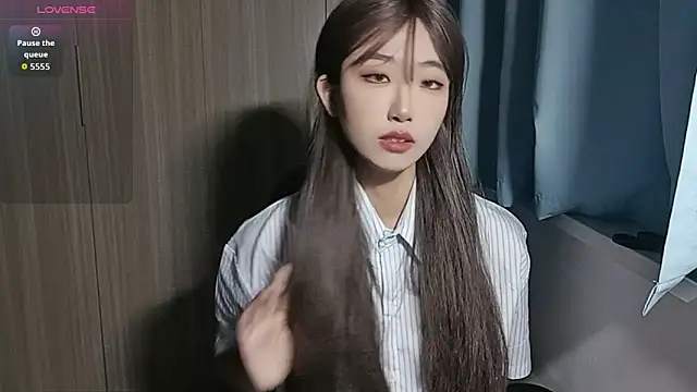 Yyoo-99 live sex cam