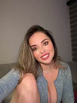 Alirawrz live sex cam
