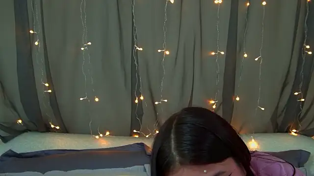 ChristinaMilton live sex cam