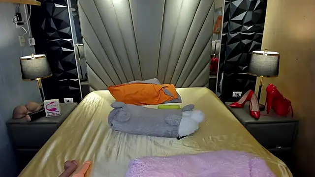 BunnyBloomXXX live sex cam