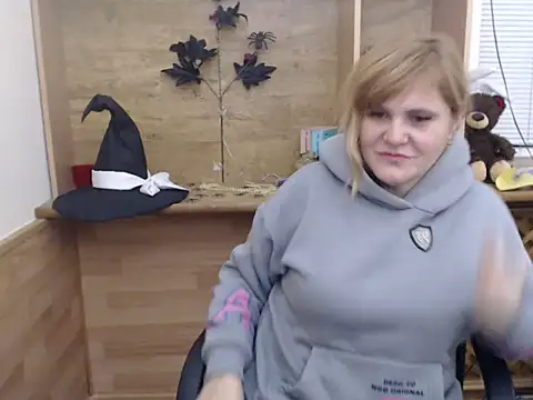 DaniellaKiss live sex cam