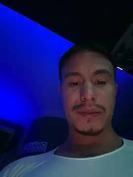 DominickVegas live sex cam