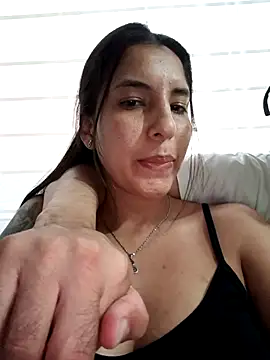 Bonny_Klote live sex cam