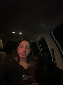 DoriDeluxe66 live sex cam