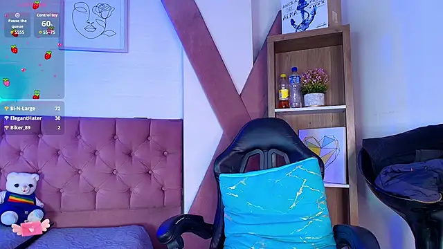 PepperTwink live sex cam