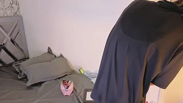 sarita_princess7 live sex cam