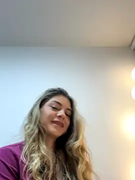 alicee16 live sex cam