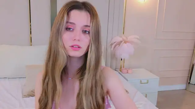 MarybethSnow live sex cam