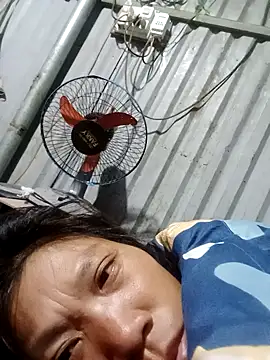 bella-la live sex cam