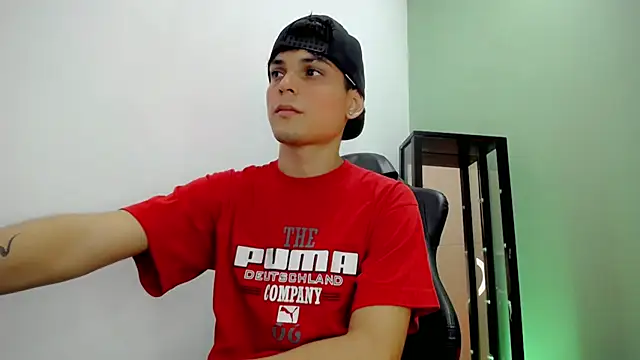 dilan_hott_ live sex cam