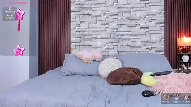 Violet_Moon20 live sex cam