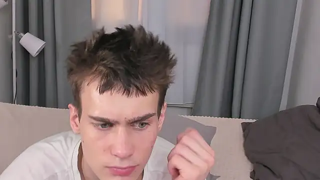 Kevin_Kesi live sex cam