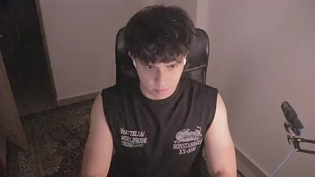 Tony_Hoffa live sex cam