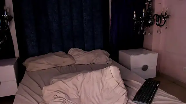 Anittatoro_ live sex cam