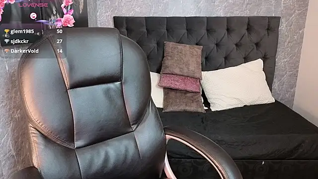 eileen__stone live sex cam