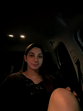 DoriDeluxe66 live sex cam