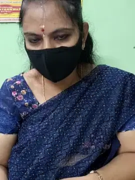 Queen-Neha live sex cam