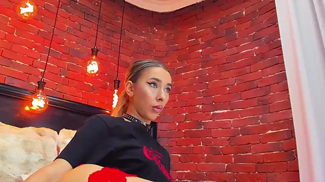 ChristynaRoss live sex cam