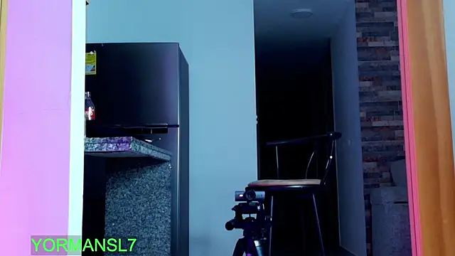 zaiin_diesel live sex cam