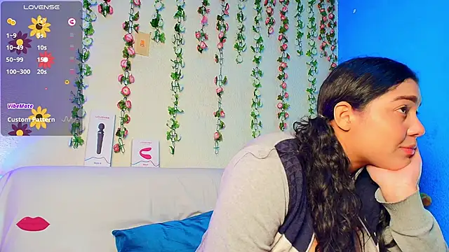 Vicky_Miller_05 live sex cam