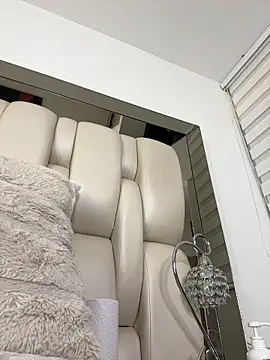 ALISSON_FOXXX1 live sex cam