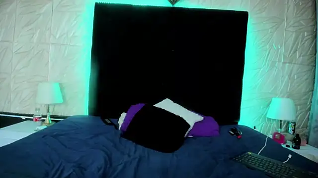 ChanelleJohnson_ live sex cam