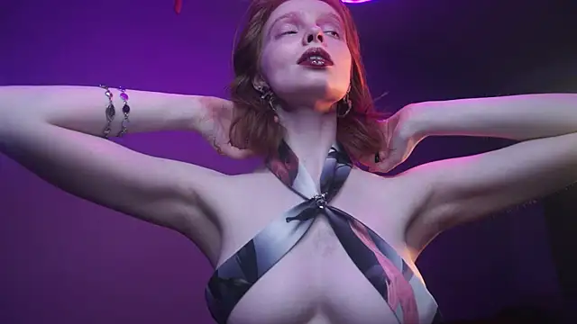 ginger_hugs live sex cam