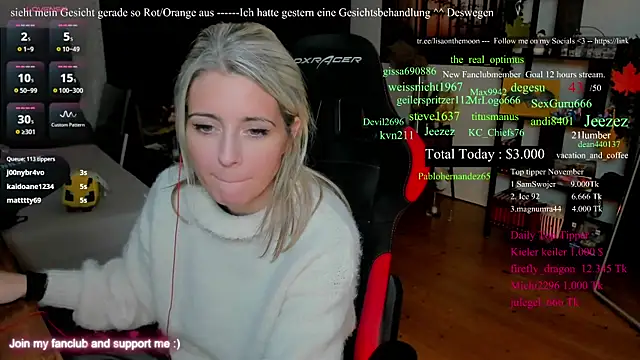 Lisaonthemoon live sex cam