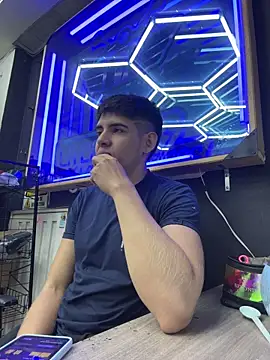 Stick_ledom live sex cam