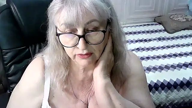 LolkaAlyss live sex cam