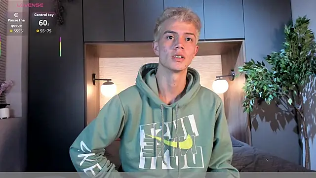 nicktorn live sex cam