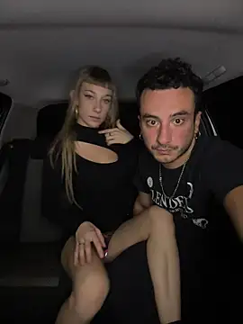 deepthem live sex cam