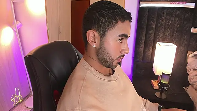 ItsMeEros live sex cam