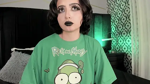 Adeelinee live sex cam