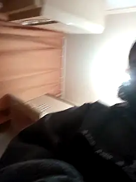 vulpe8400 live sex cam