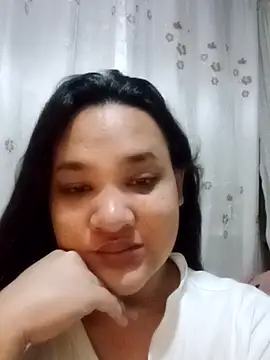 Hotcum_ella live sex cam