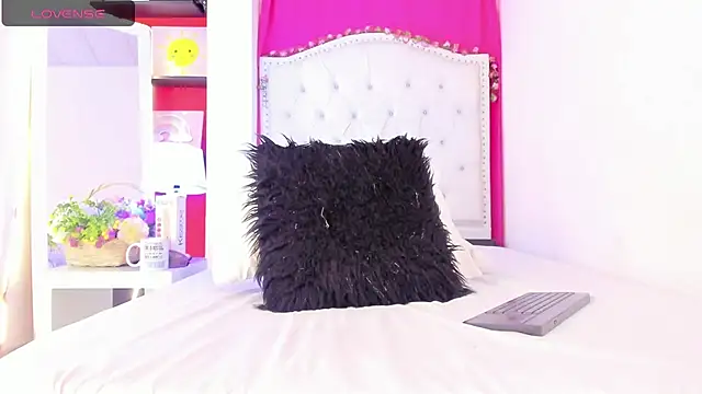 XaanderGrey live sex cam