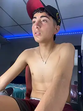 MathieuAGT live sex cam