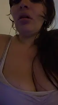 sarahreyess_11 live sex cam