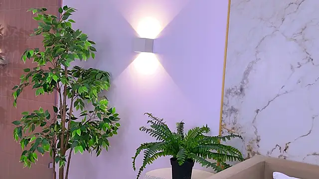 AmadaReine live sex cam