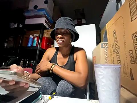 wynterheat live sex cam