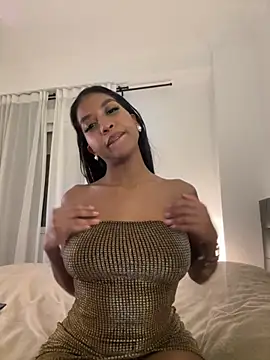 IamCrystal2 live sex cam