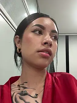 Dakota_Browns live sex cam