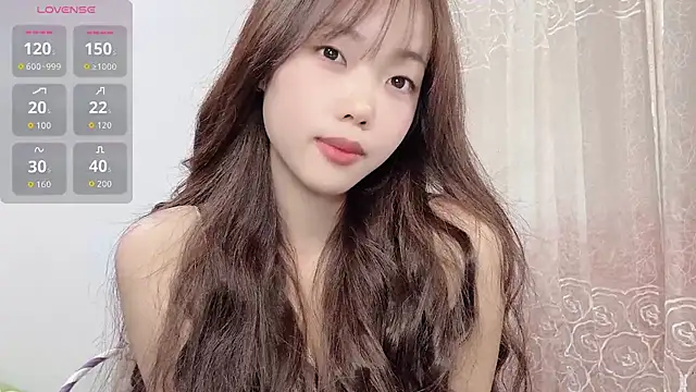 Lvy--v live sex cam