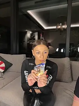 SexOnMyLvL live sex cam