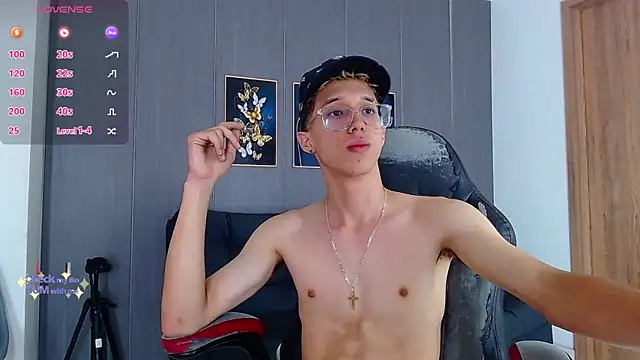 skinny_bigcock02 live sex cam
